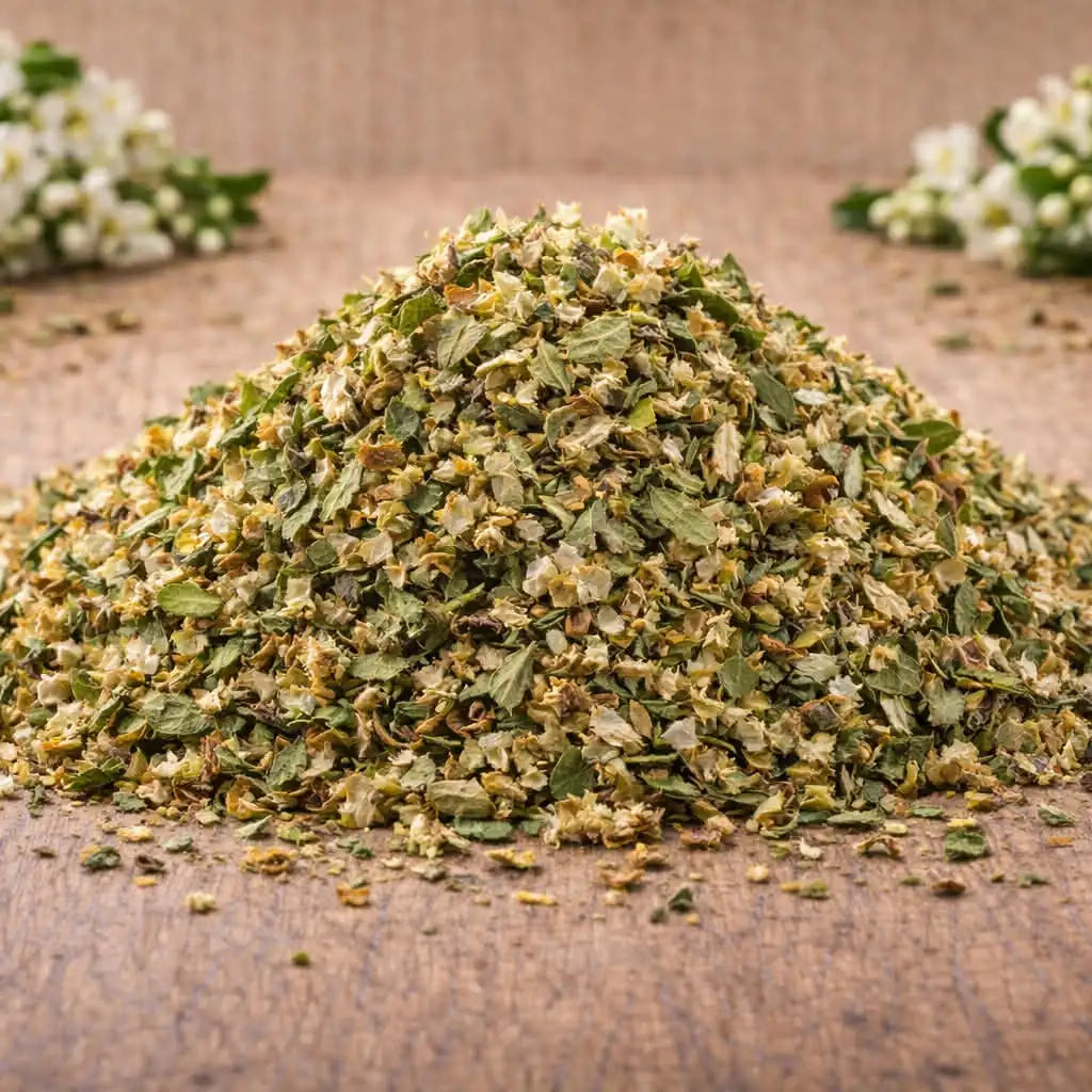 Gudobelės lapai su žiedais - natūrali žolelių arbata kasdieniam balansui